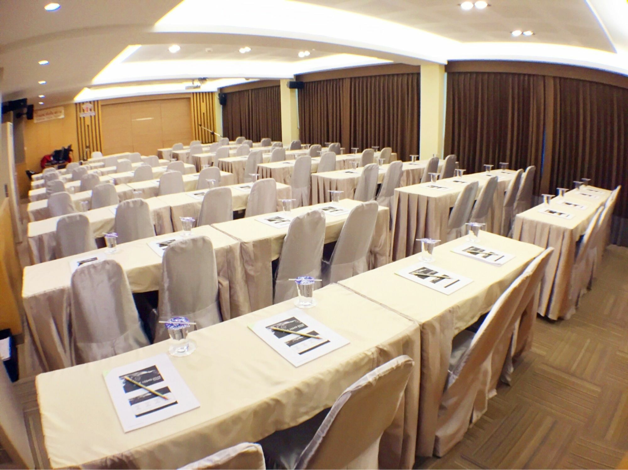 Tubtim Siam Suvarnabhumi Hotel Bang Phli Exterior photo